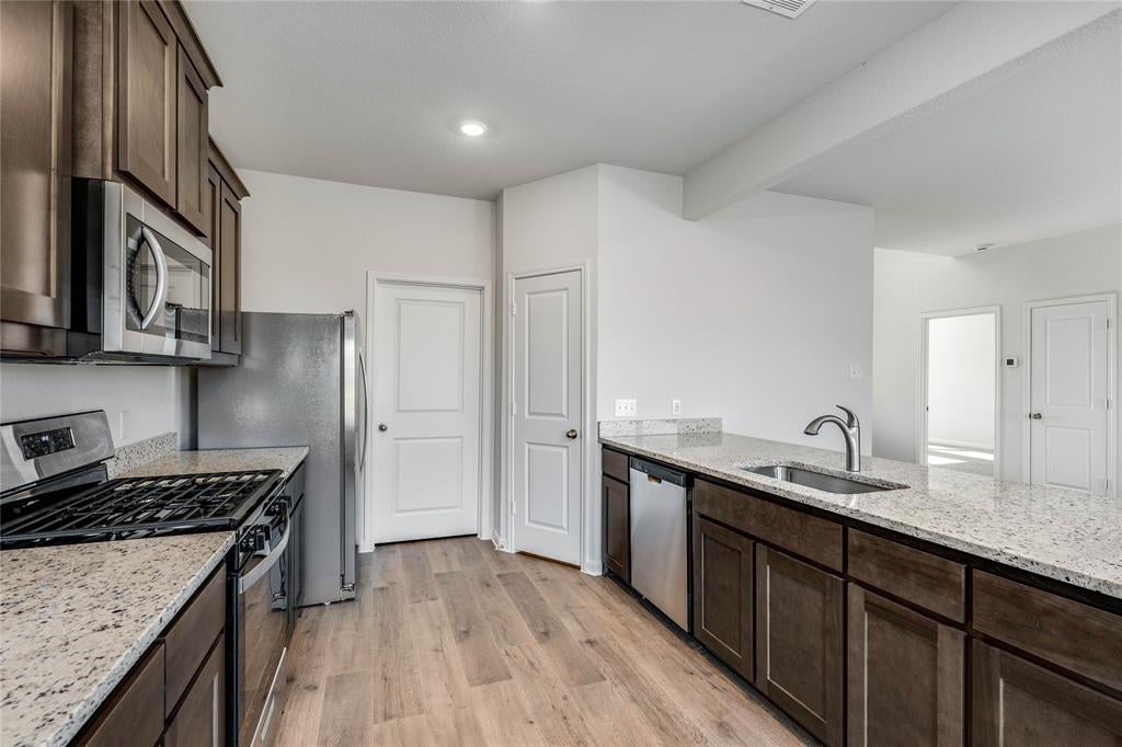 11156 Santana Drive