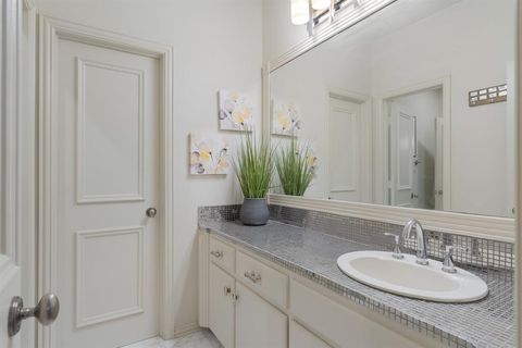 Tiny photo for 1805 Leeds Drive, Southlake, TX 76092 (MLS # 21038360)