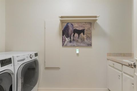 Tiny photo for 1805 Leeds Drive, Southlake, TX 76092 (MLS # 21038360)