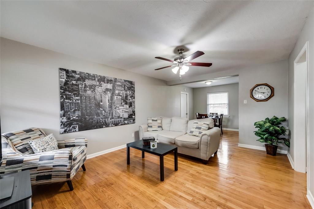 2209 Costa Mesa Drive
