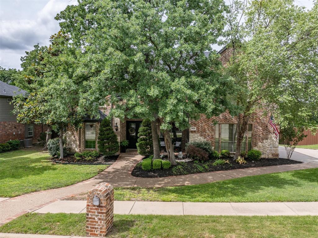 5525 Yellow Birch Drive