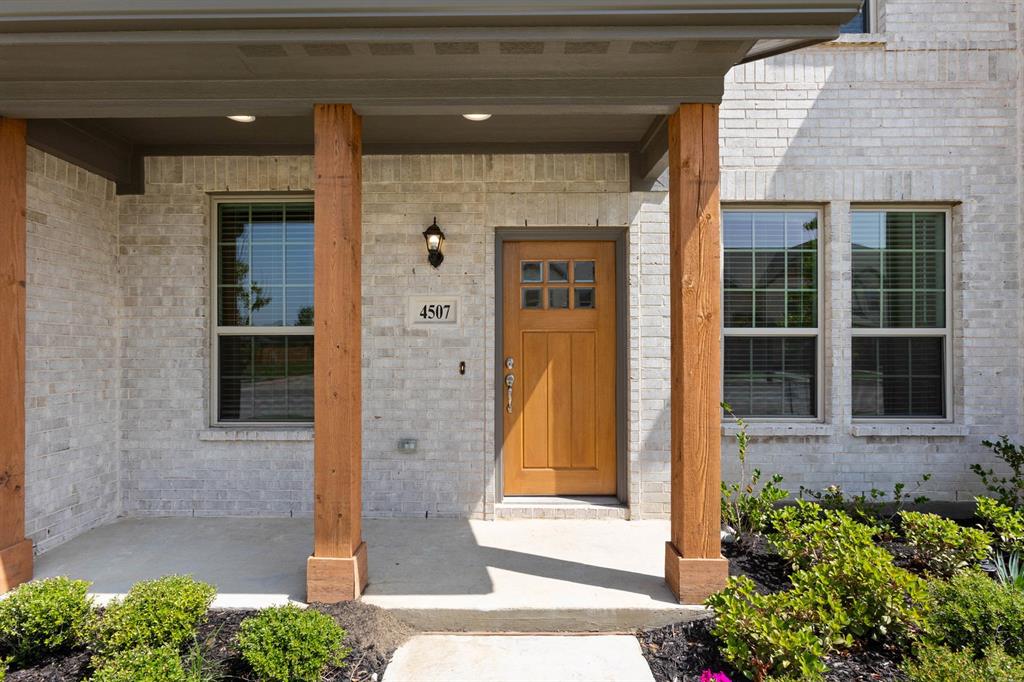 Sanger Circle - Residential