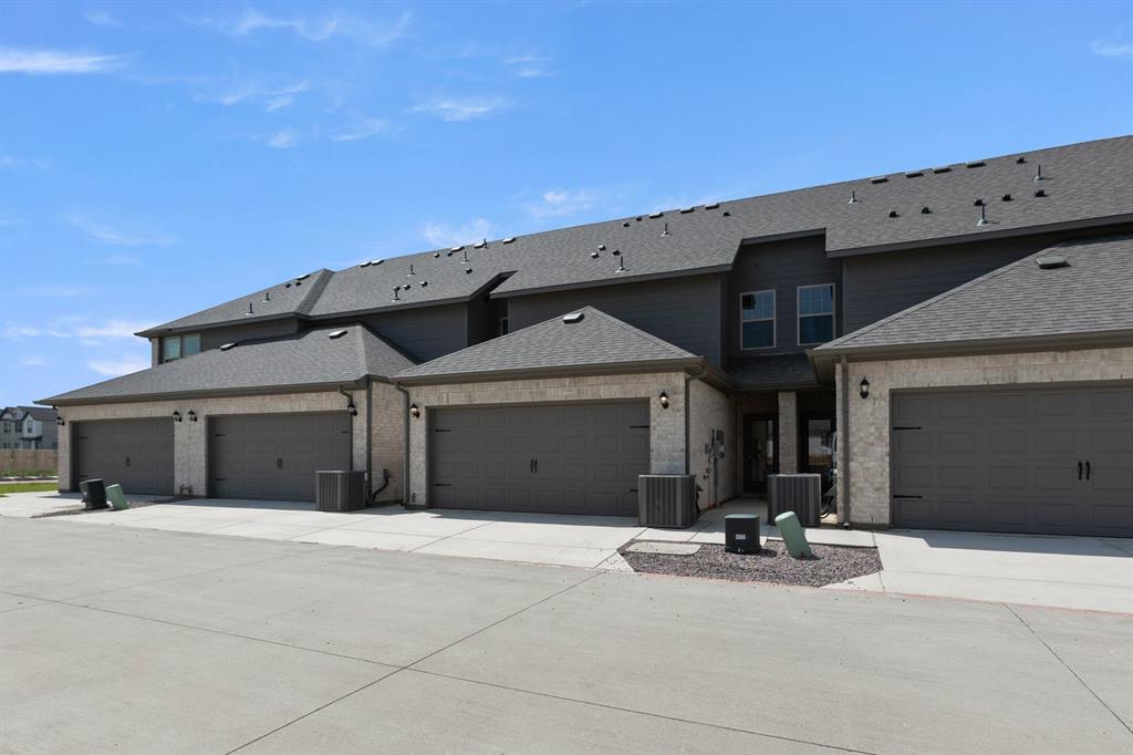 Sanger Circle - Residential