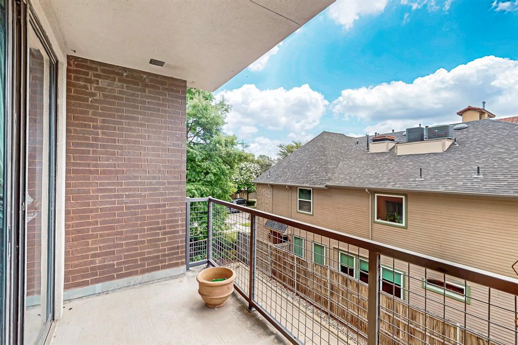 Sullivan Gilbert Condos - Residential Lease