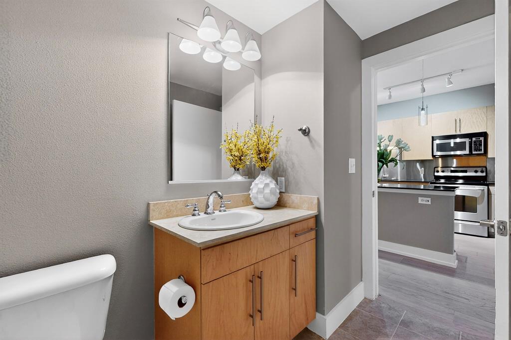 Sullivan Gilbert Condos - Residential Lease