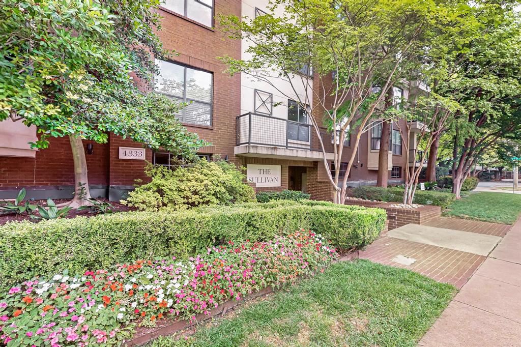 Sullivan Gilbert Condos - Residential Lease