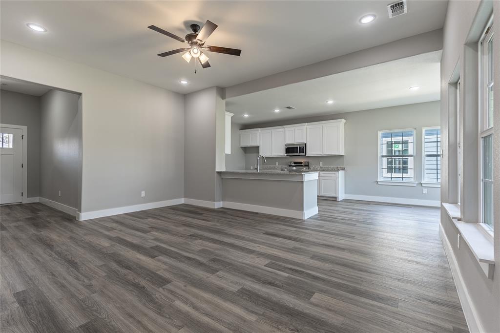 1219 S Montgomery Street