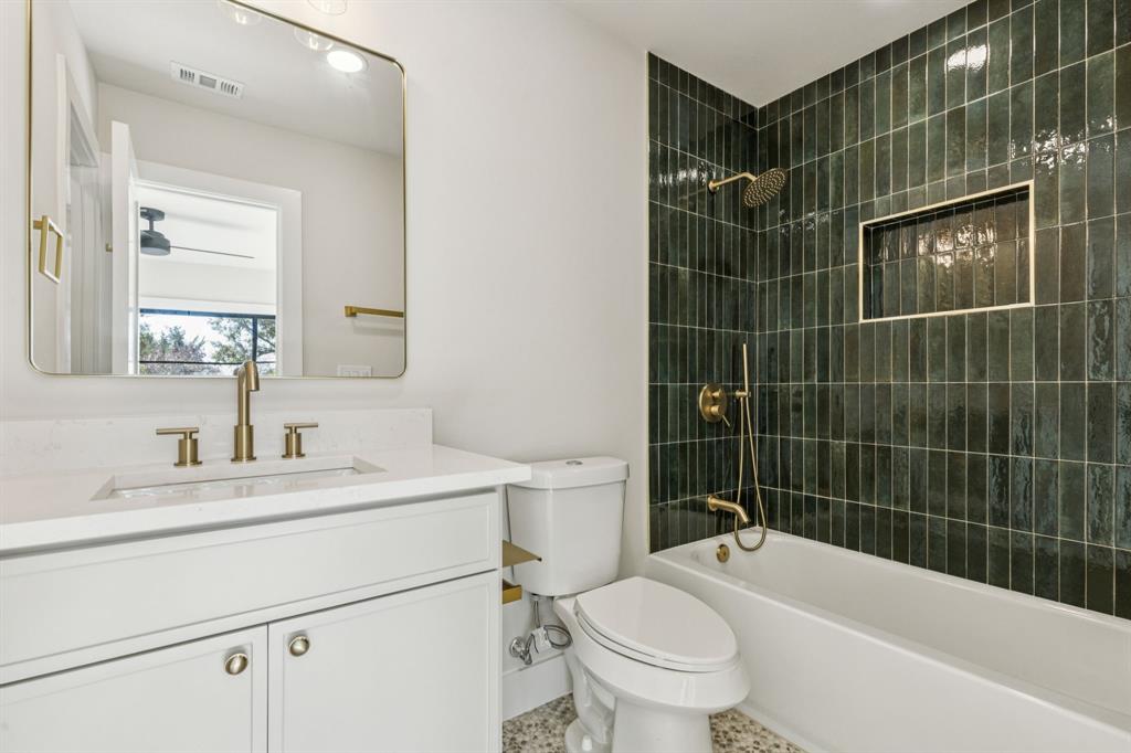 River Oaks - Residential