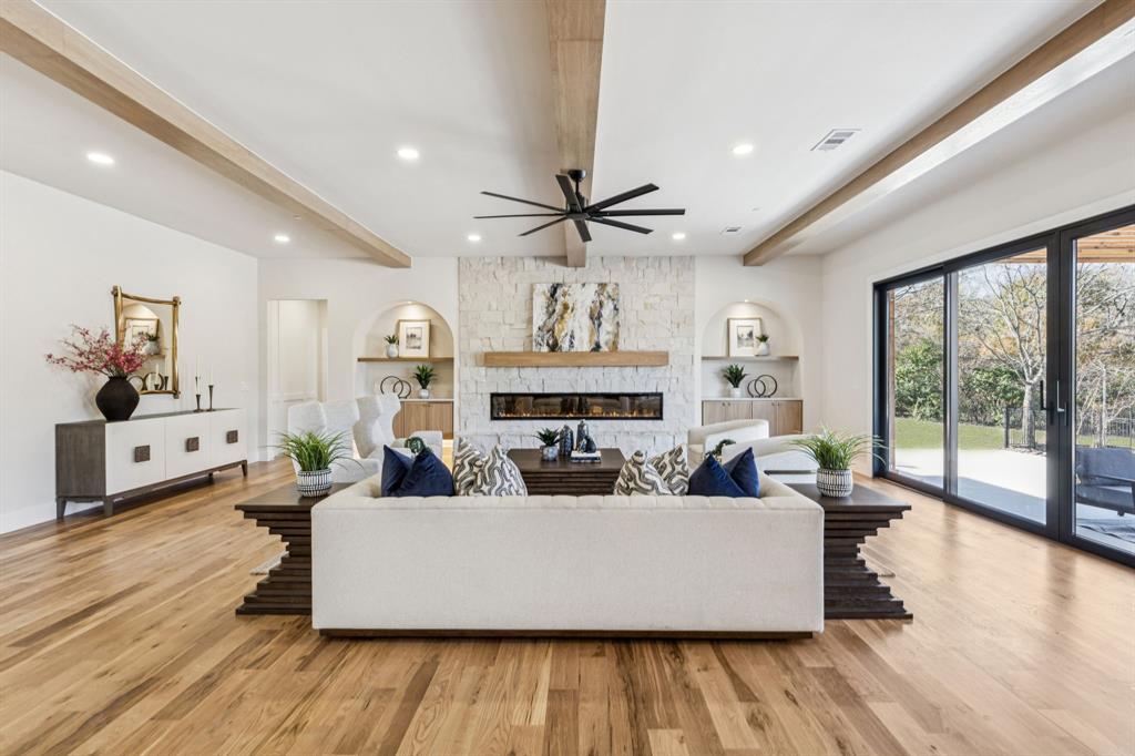 River Oaks - Residential