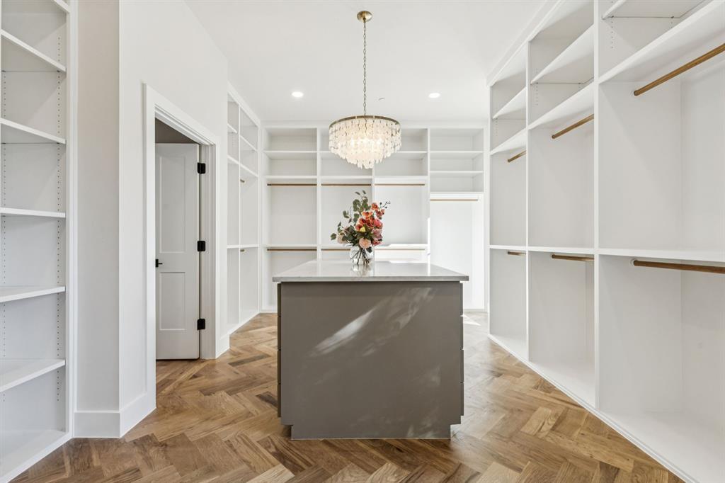 River Oaks - Residential