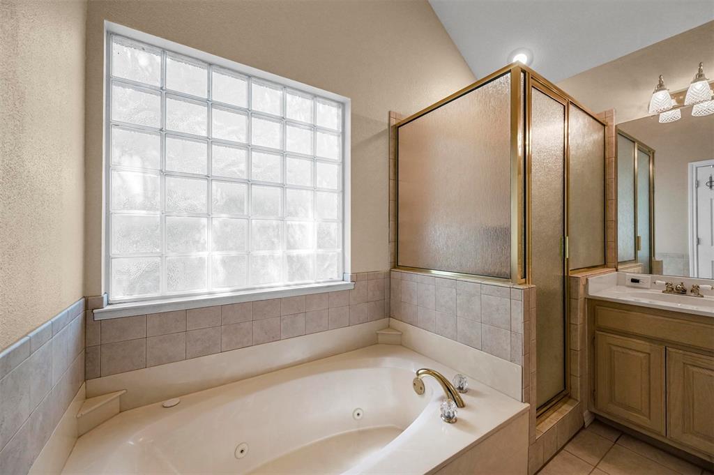 Decordova Bend Estate - Residential