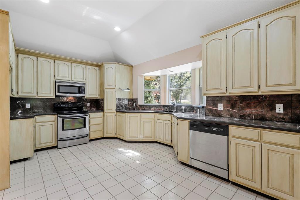 Decordova Bend Estate - Residential