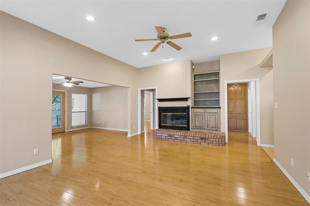 Decordova Bend Estate - Residential