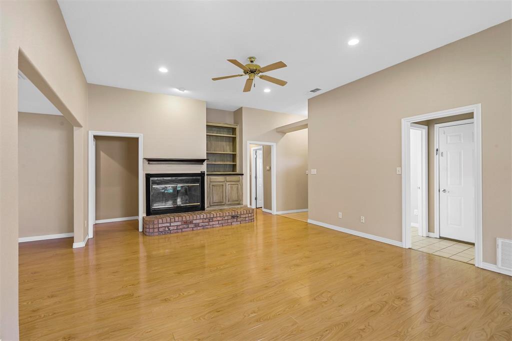 Decordova Bend Estate - Residential