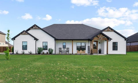 Photo of 121 Chisolm Trail, Pottsboro, TX 75076 (MLS # 21297047)