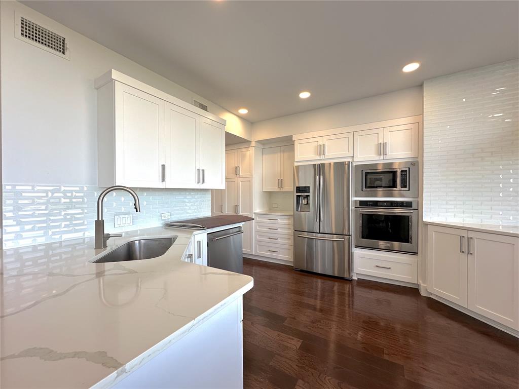 Bonaventure Condo - Residential Lease