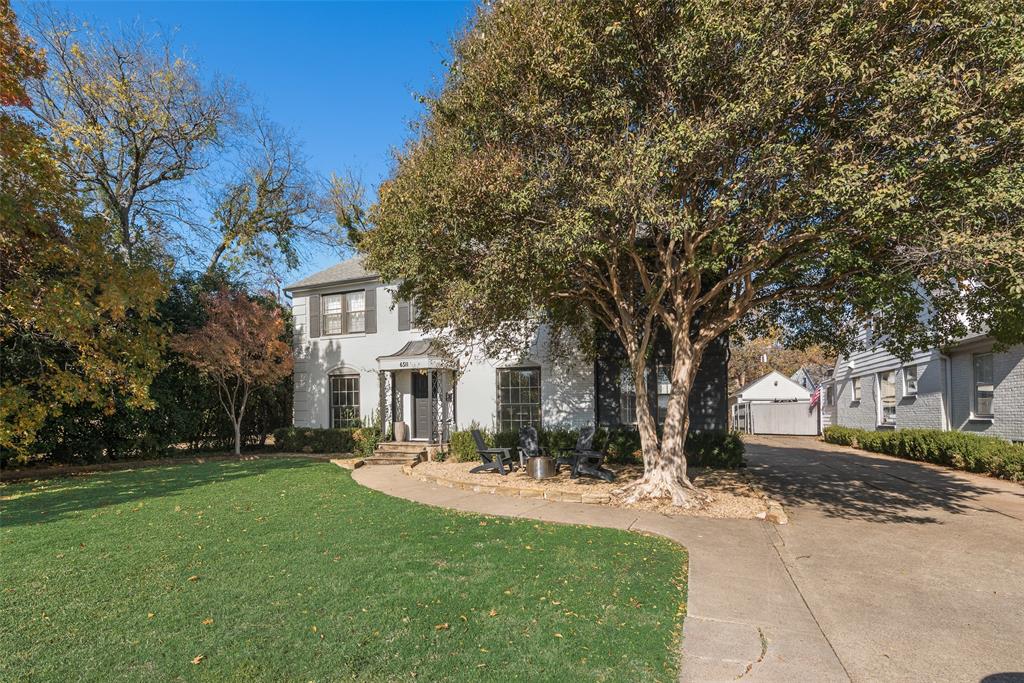 Country Club Estates - Residential Lease