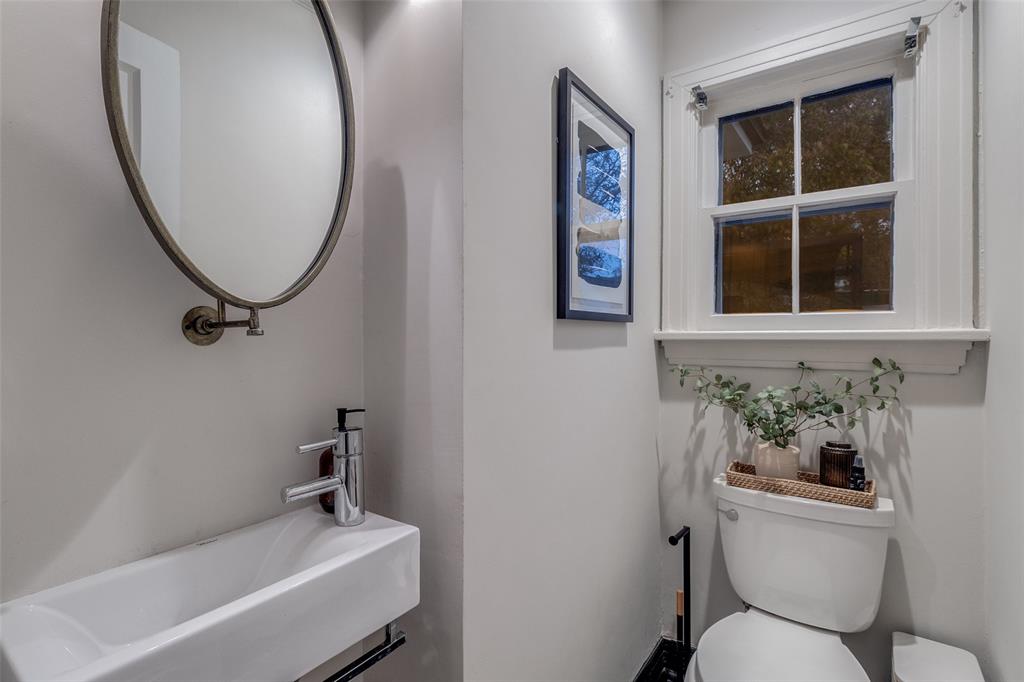 Country Club Estates - Residential Lease