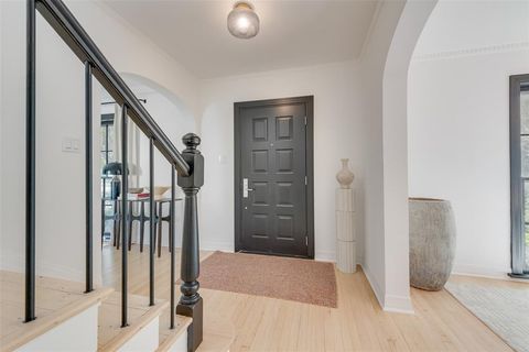 Tiny photo for 6511 Gaston Avenue, Dallas, TX 75214 (MLS # 21120590)