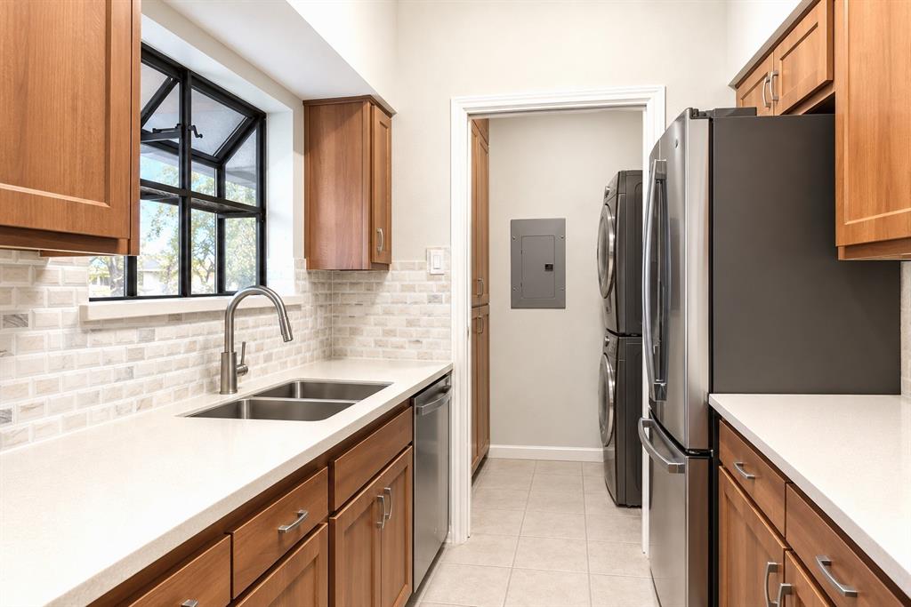 3101 Townbluff Drive 1013