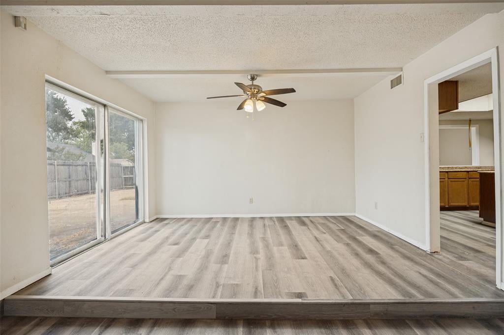 1601 Wendy Way