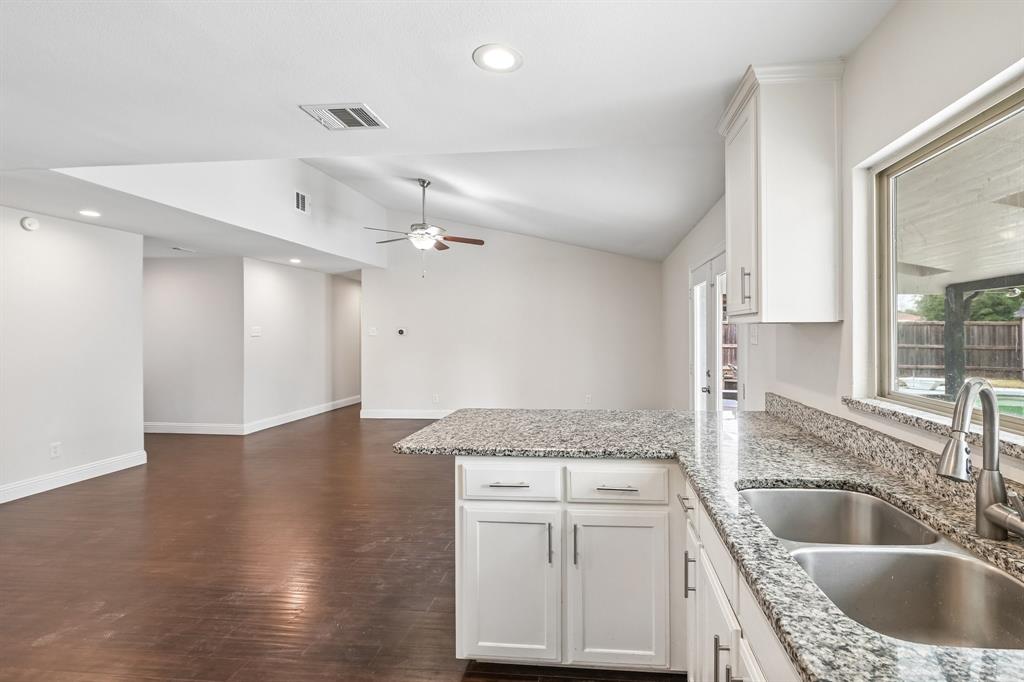 Country Club Estates - Residential