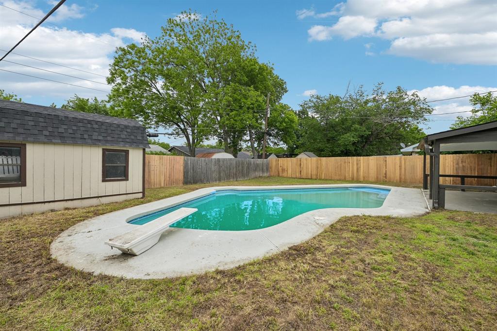 Country Club Estates - Residential