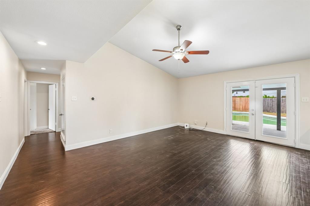 Country Club Estates - Residential
