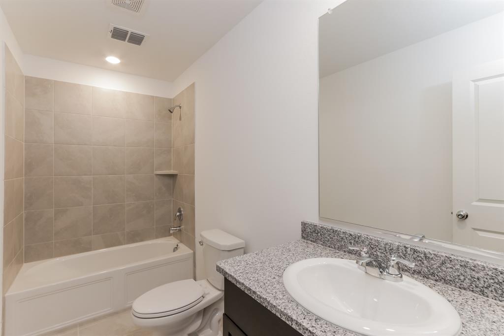 Trinity Crossing - Residential Lease