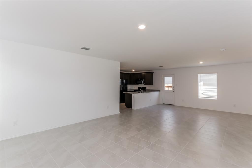 Trinity Crossing - Residential Lease