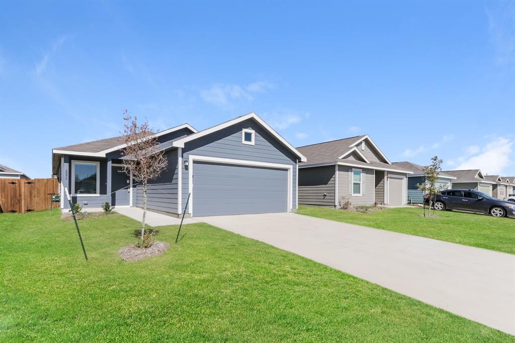 Trinity Crossing - Residential Lease