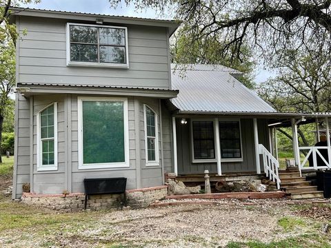 Single Family Residence in Springtown TX 210 Private Road 3633.jpg