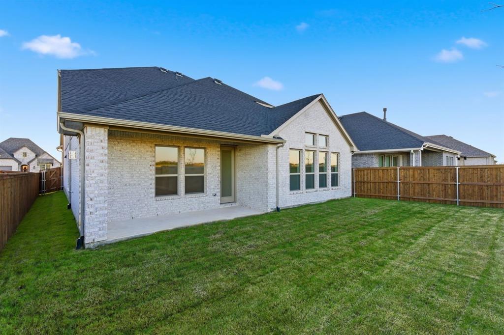 Trinity Falls - Residential