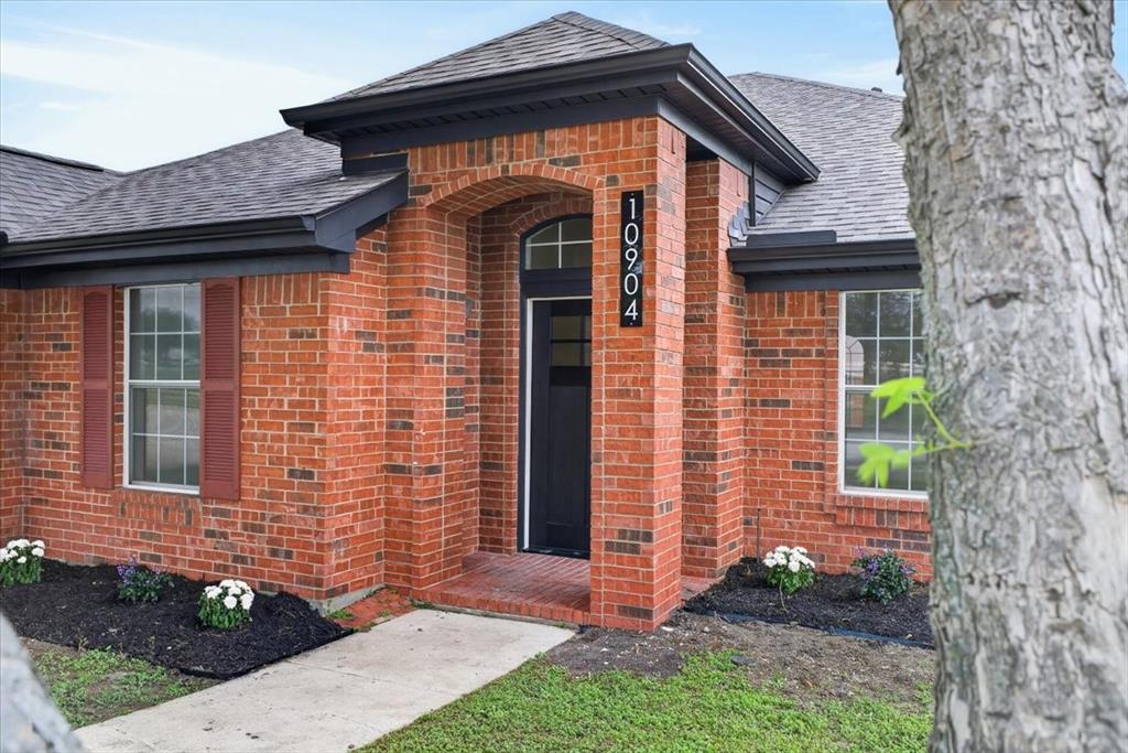 10904 Preston Vineyard Drive
