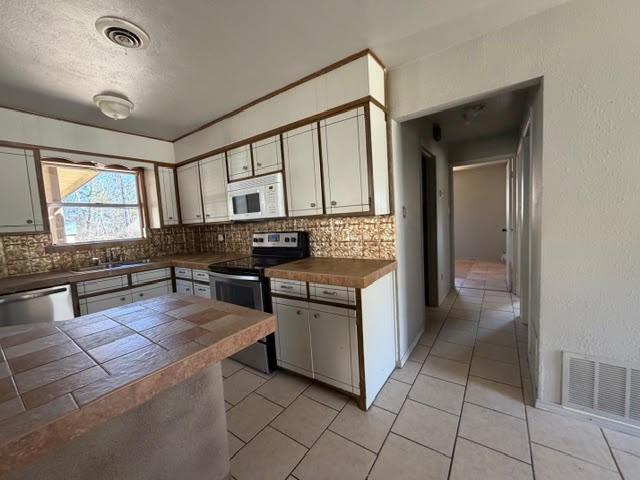 Spanish Trails - Residential