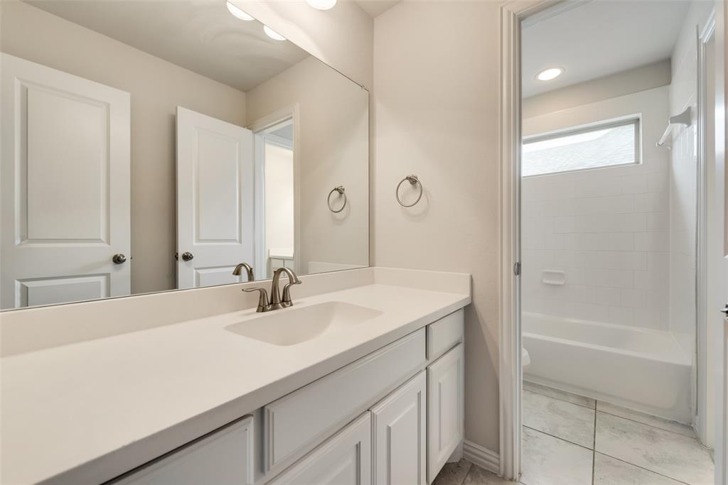 Castle Hills Ph 8 Sec A - Residential Lease