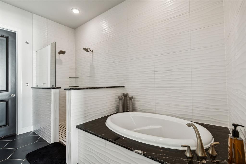 Waterford Point Phas - Residential