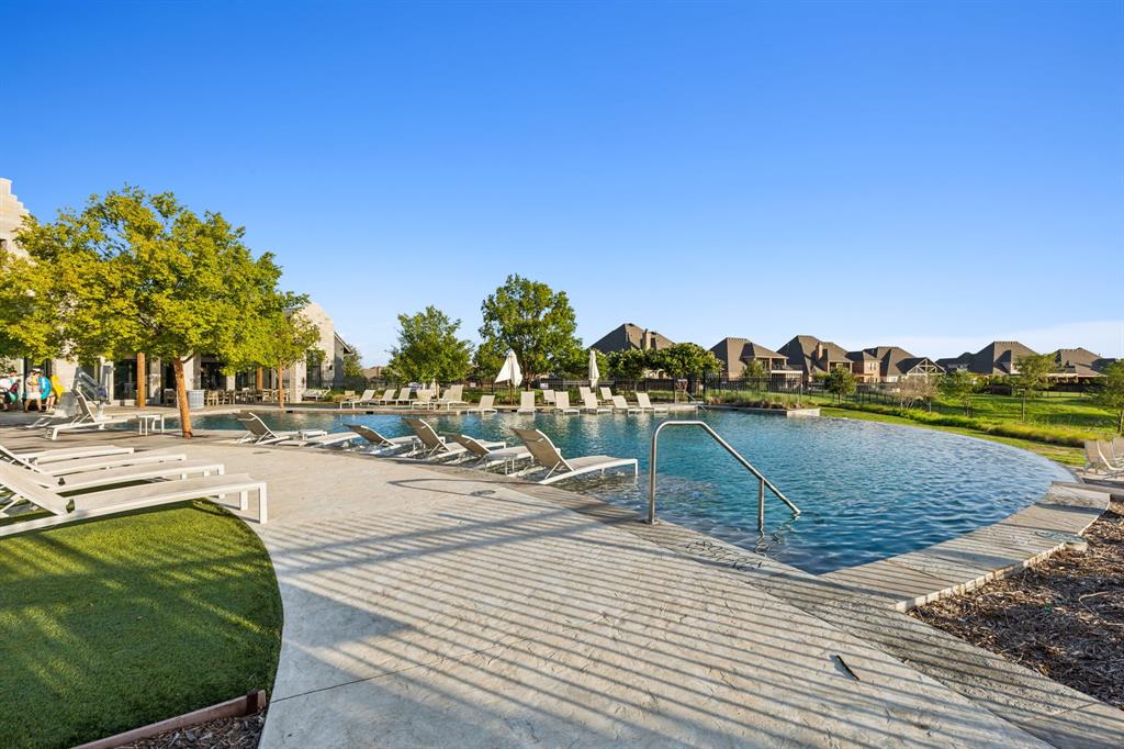 Waterford Point Phas - Residential