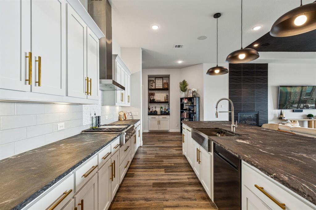 Waterford Point Phas - Residential