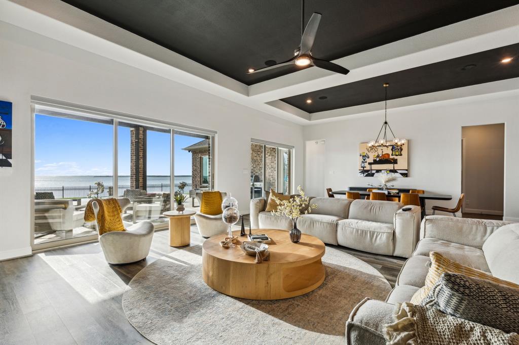 Waterford Point Phas - Residential