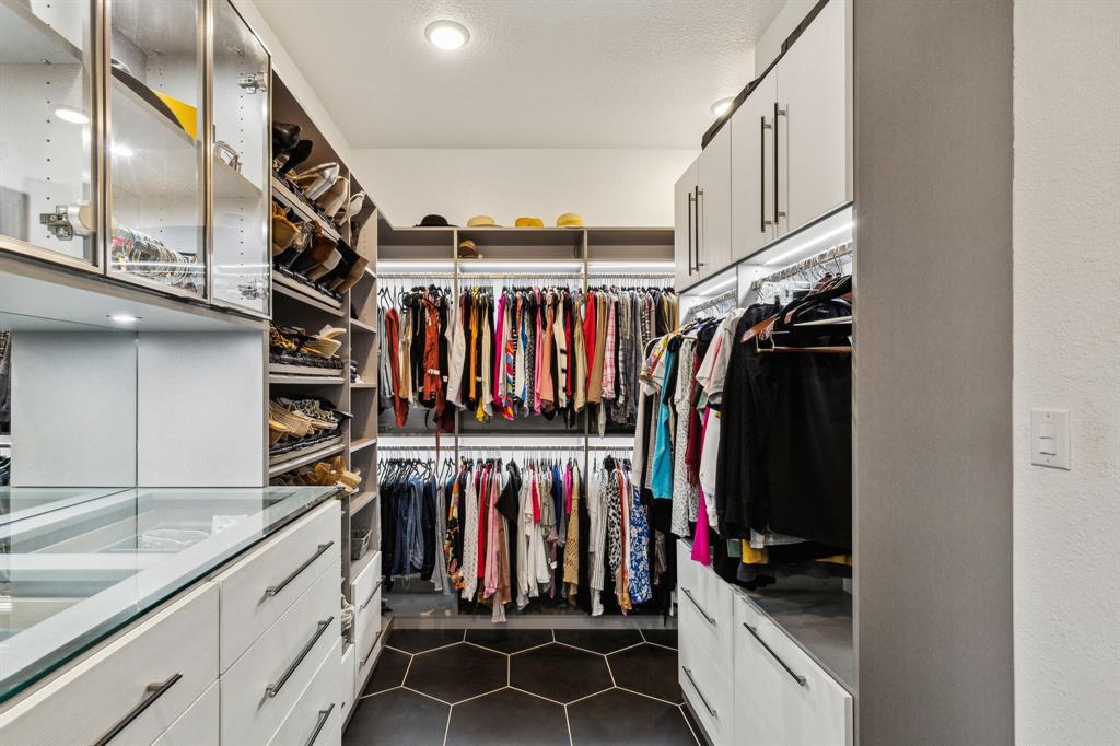 Waterford Point Phas - Residential