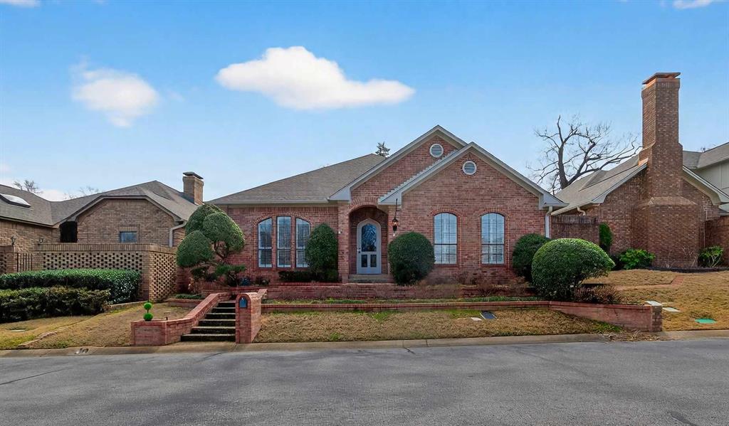 Photo of 504 Hyde Park Drive, Tyler, TX 75701 (MLS # 21375211)