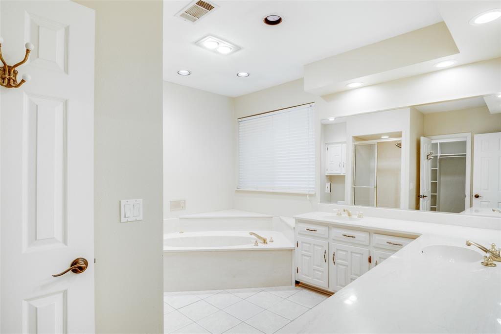 Chapel Vly 2 - Residential Lease