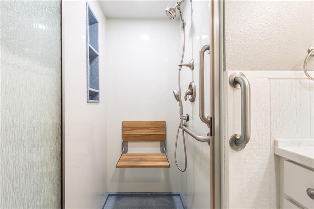 Allen Moses - Residential