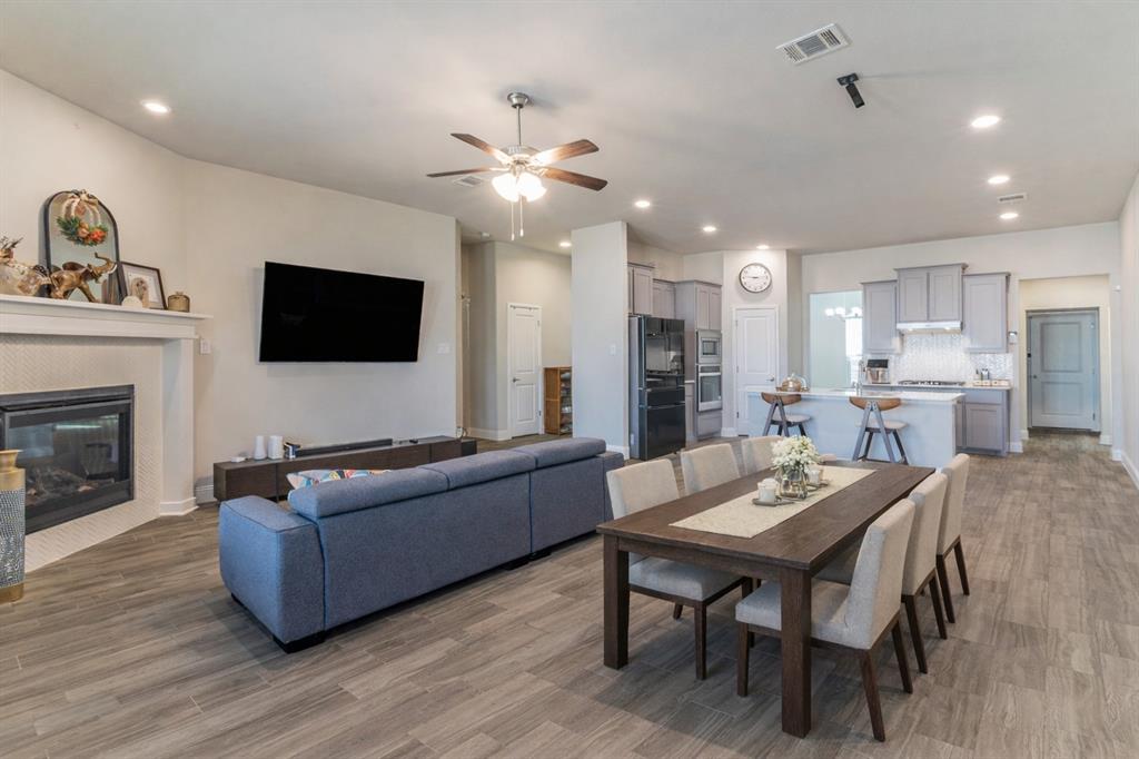 10638 Cherry Tree Way