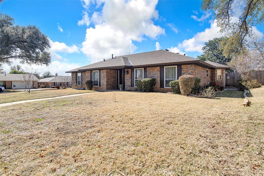 1910 New Castle Court