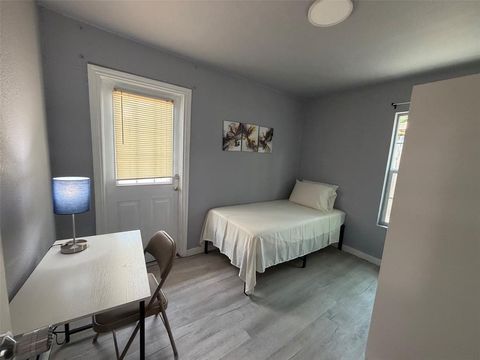 Tiny photo for 714 SW Dallas Street, Grand Prairie, TX 75051 (MLS # 21321983)