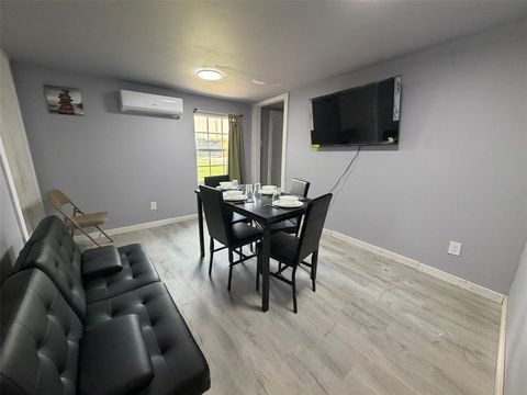Tiny photo for 714 SW Dallas Street, Grand Prairie, TX 75051 (MLS # 21321983)