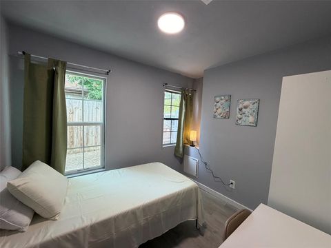 Tiny photo for 714 SW Dallas Street, Grand Prairie, TX 75051 (MLS # 21321983)