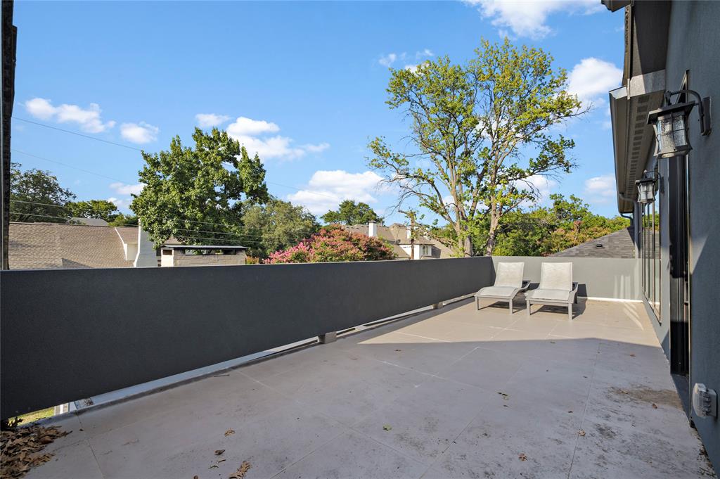 Schreiber Manor 01 Inst - Residential